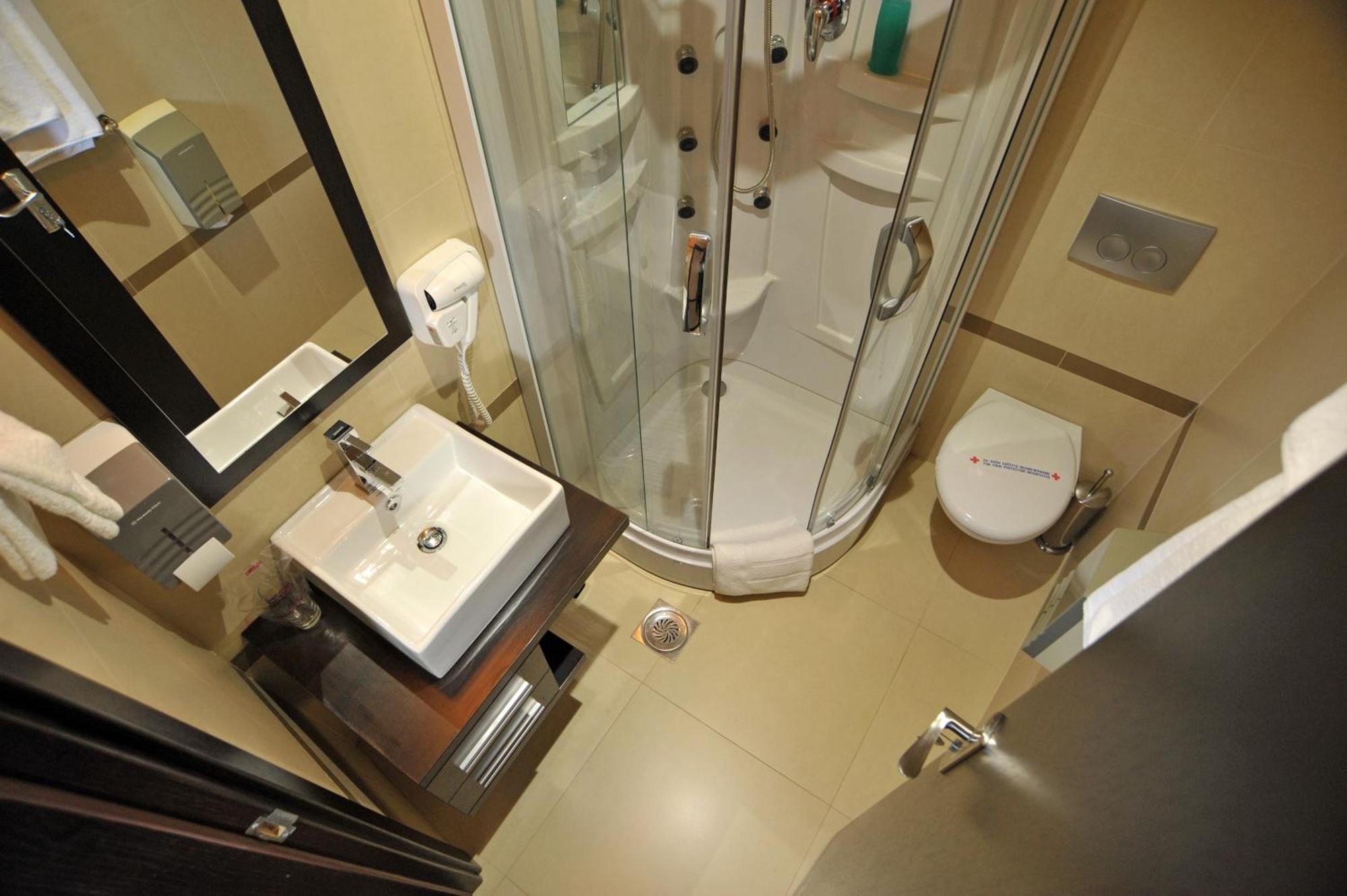 Hotel Zelengora Kragujevac Phòng bức ảnh