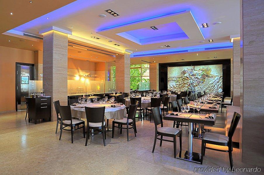 Hotel Zelengora Kragujevac Nhà hàng bức ảnh
